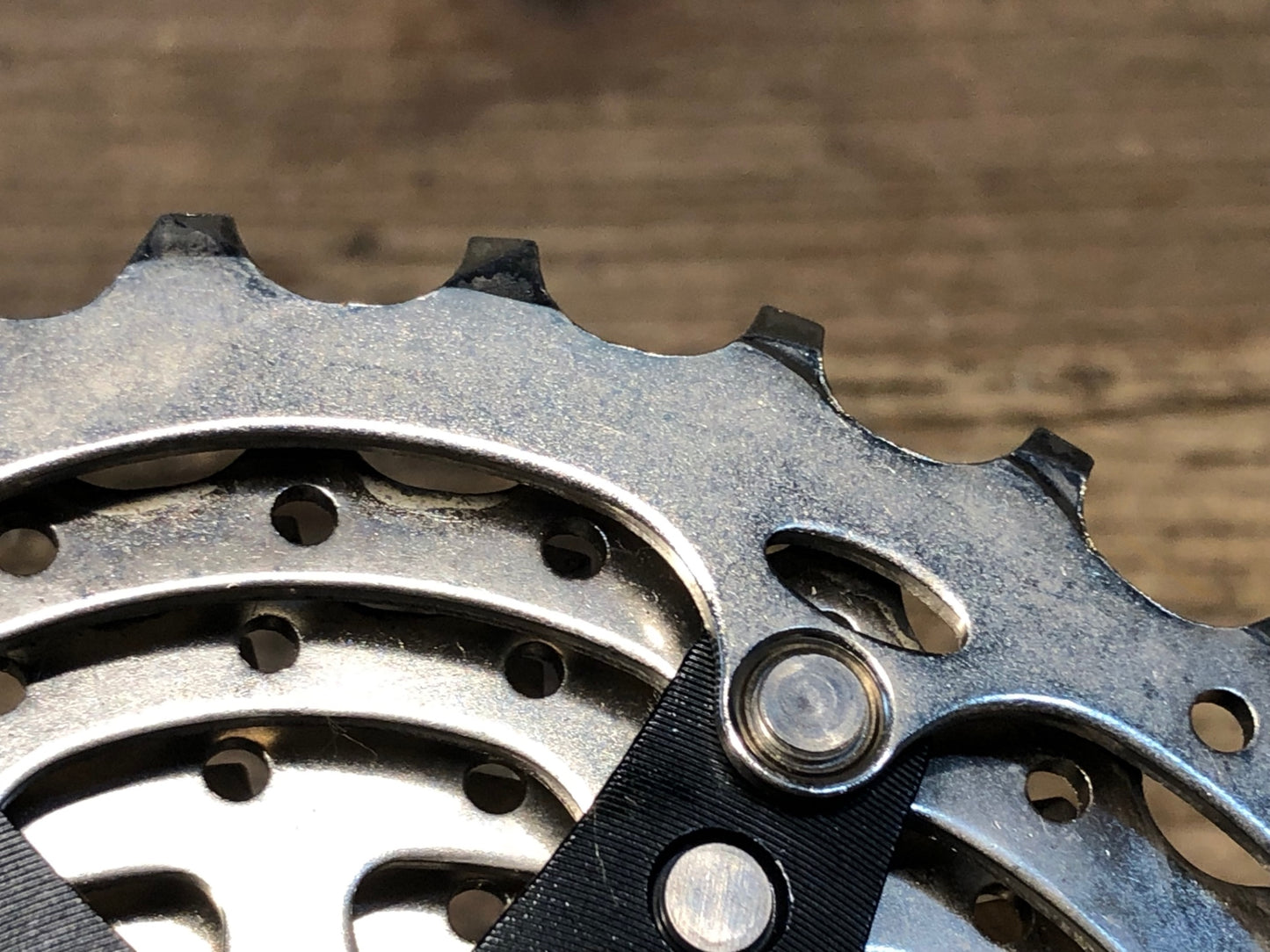 IE373 シマノ SHIMANO 105 CS-5800 スプロケット 11-28T 11S