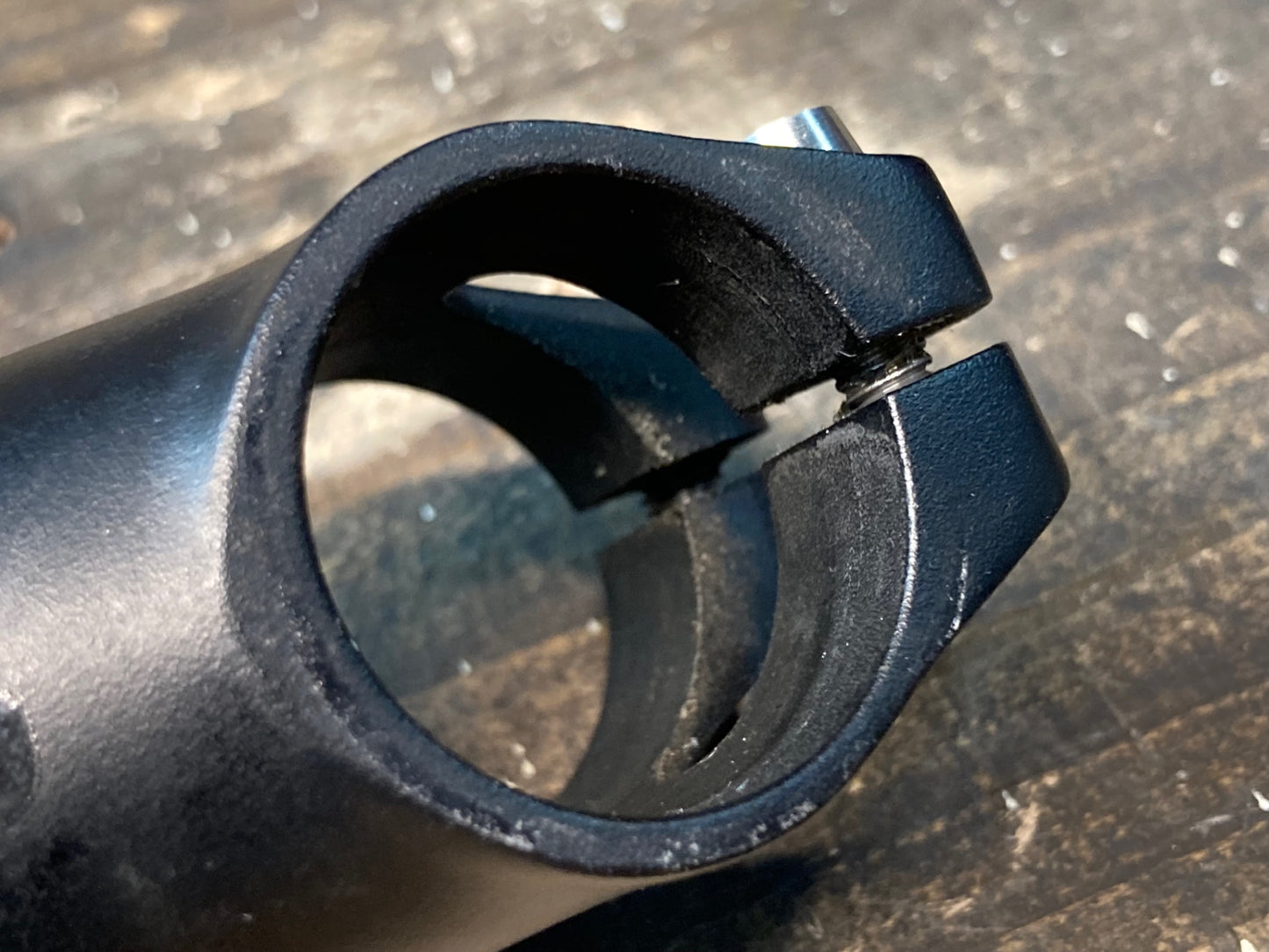 IN893 ワンバイエス One by ESU スージーステム 黒 90mm Φ31.8 OS