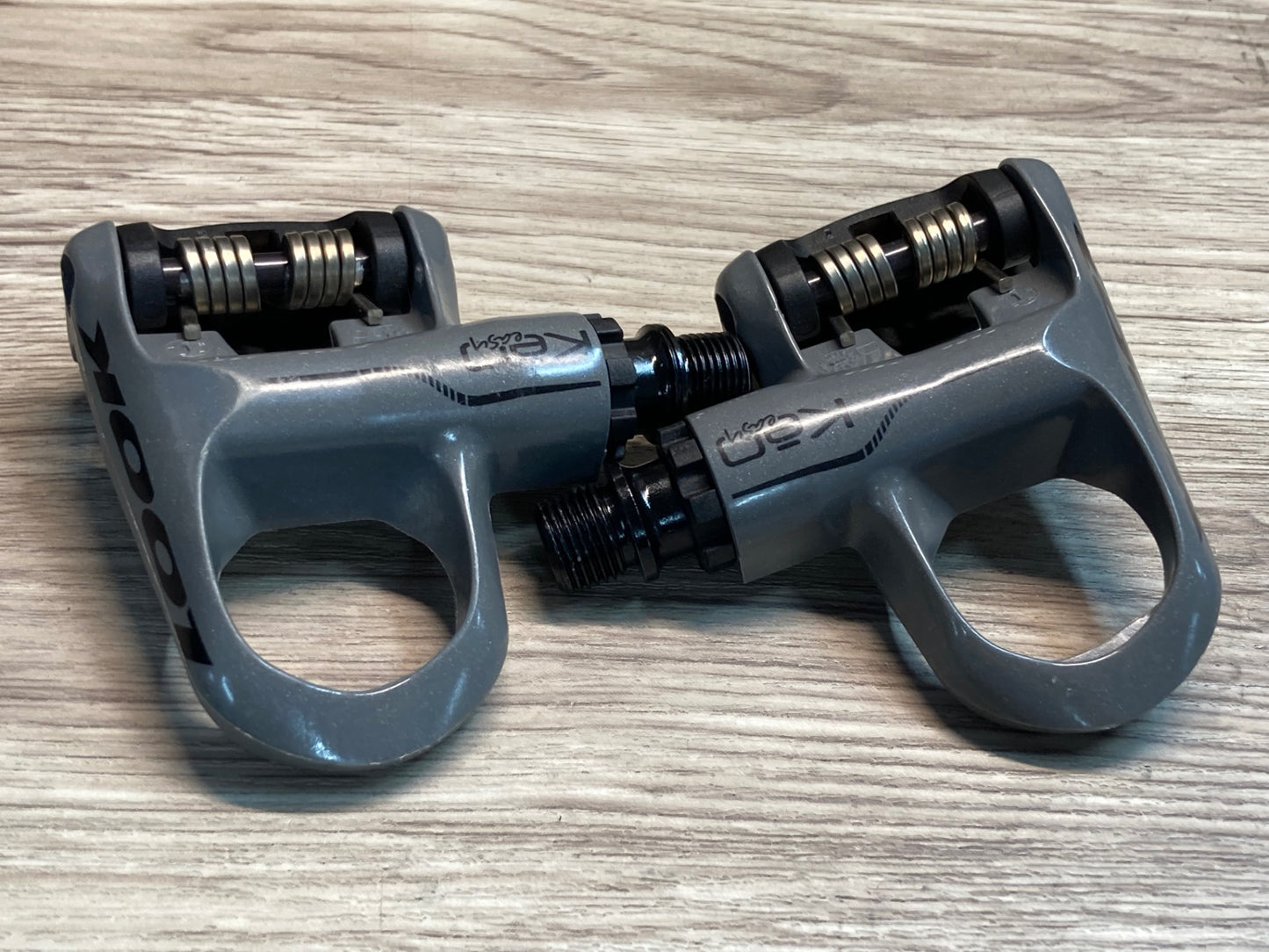 IW326 ルック LOOK ケオイージー KEO EASY ビンディングペダル クリート付属