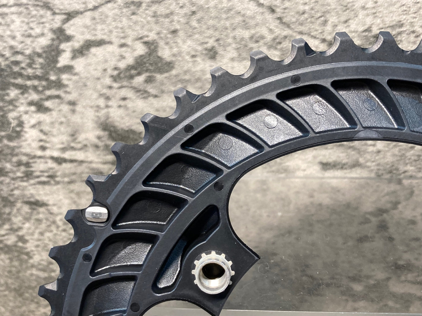 IY094 シマノ SHIMANO 105 FC-R7000用 チェーンリングセット 50/34T 未使用品