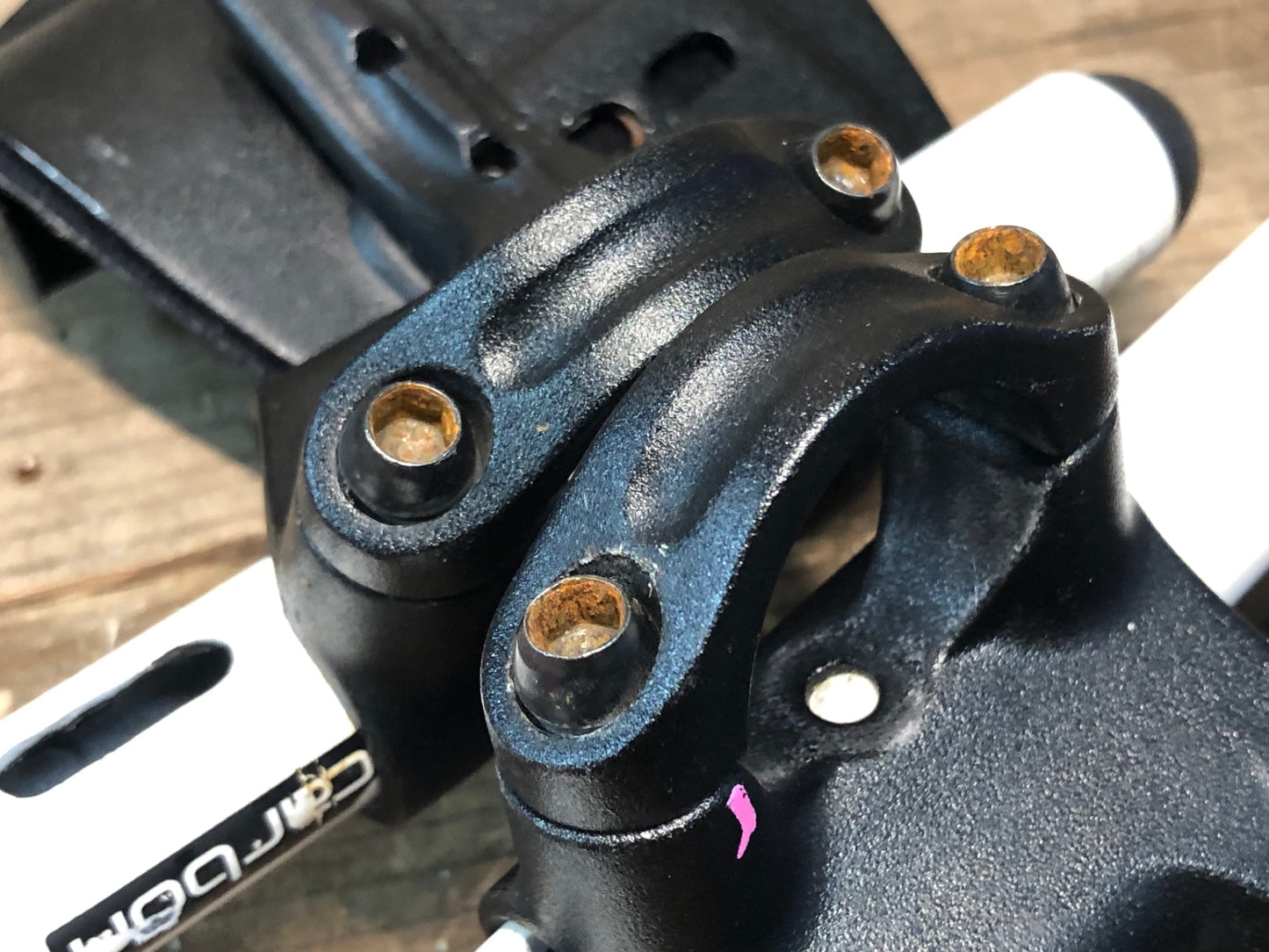 IO360 プロファイルデザイン PROFILE DESIGN T2+ CARBON カーボン DHバー 白 クランプ凹み