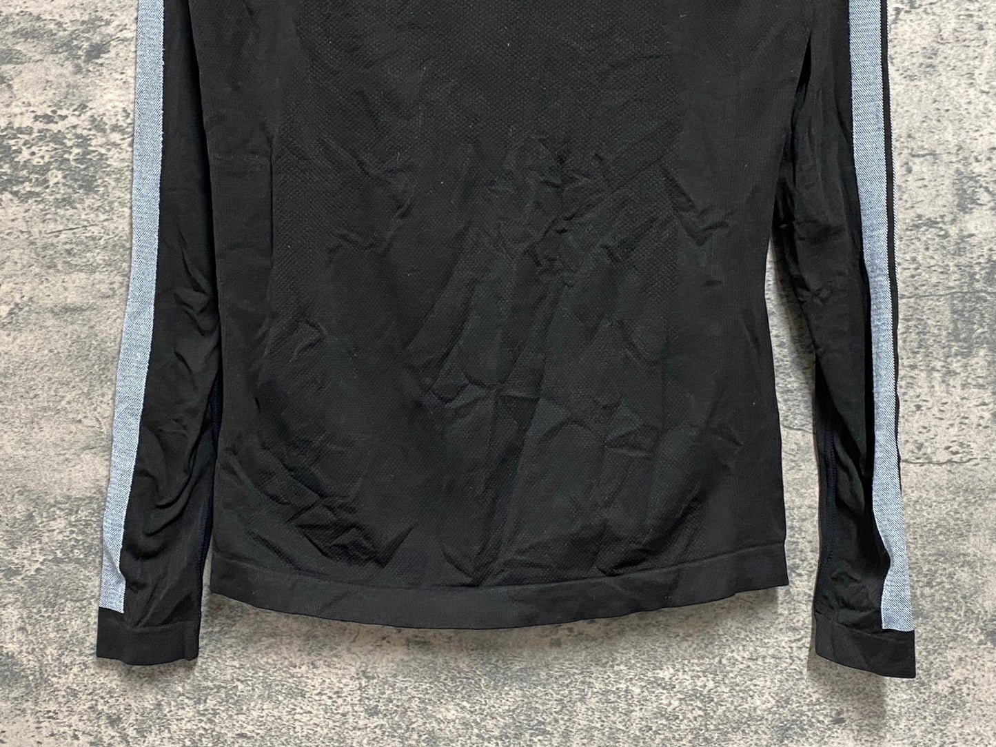 JB300 アソス assos SKINFOIL 2.4 長袖 ベースレイヤー 黒 SIZE1 SPRING/FALL