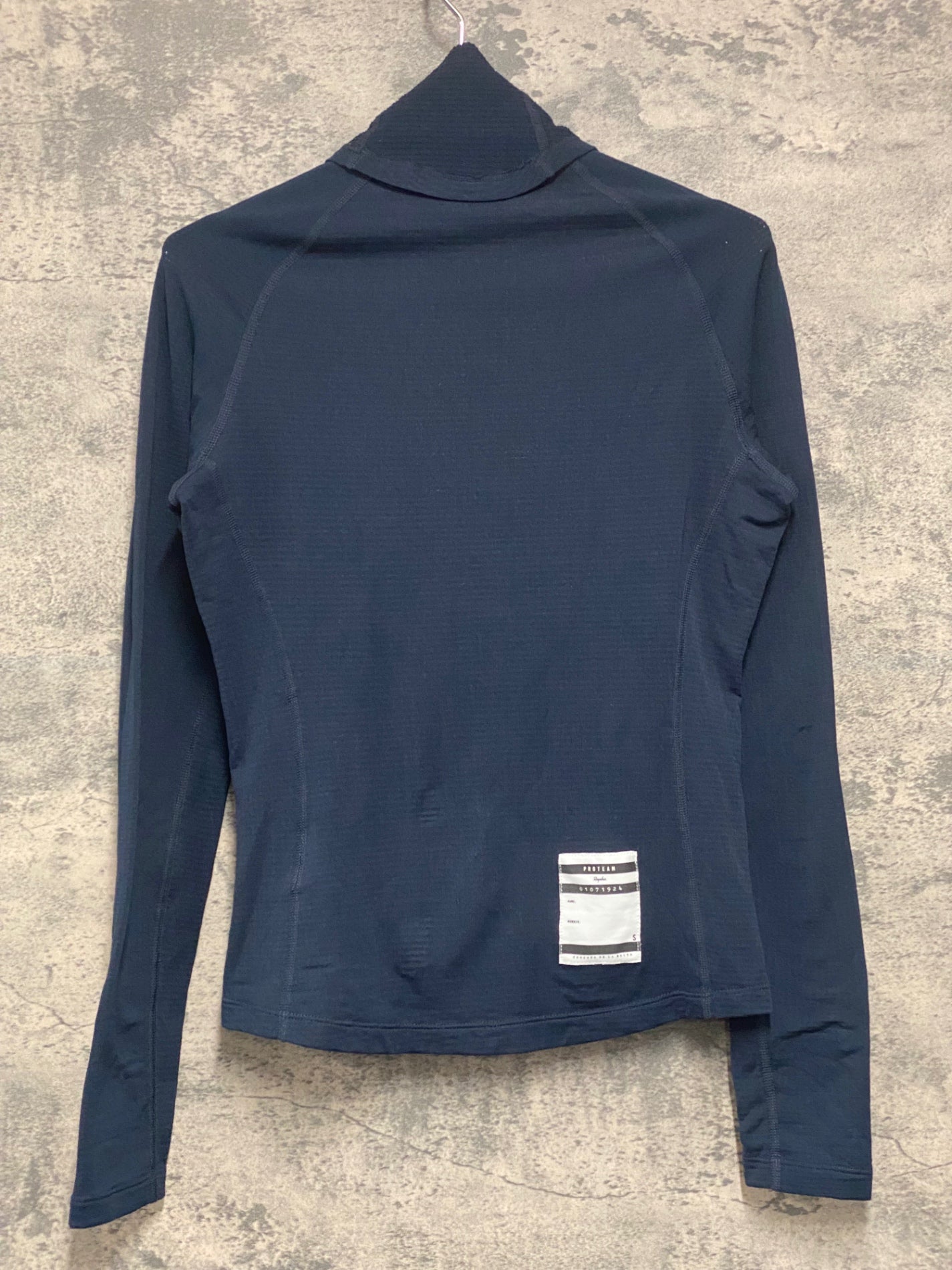 IV528 ラファ Rapha PRO TEAM THERMAL BASE LAYER 長袖 べースレイヤー 黒 S