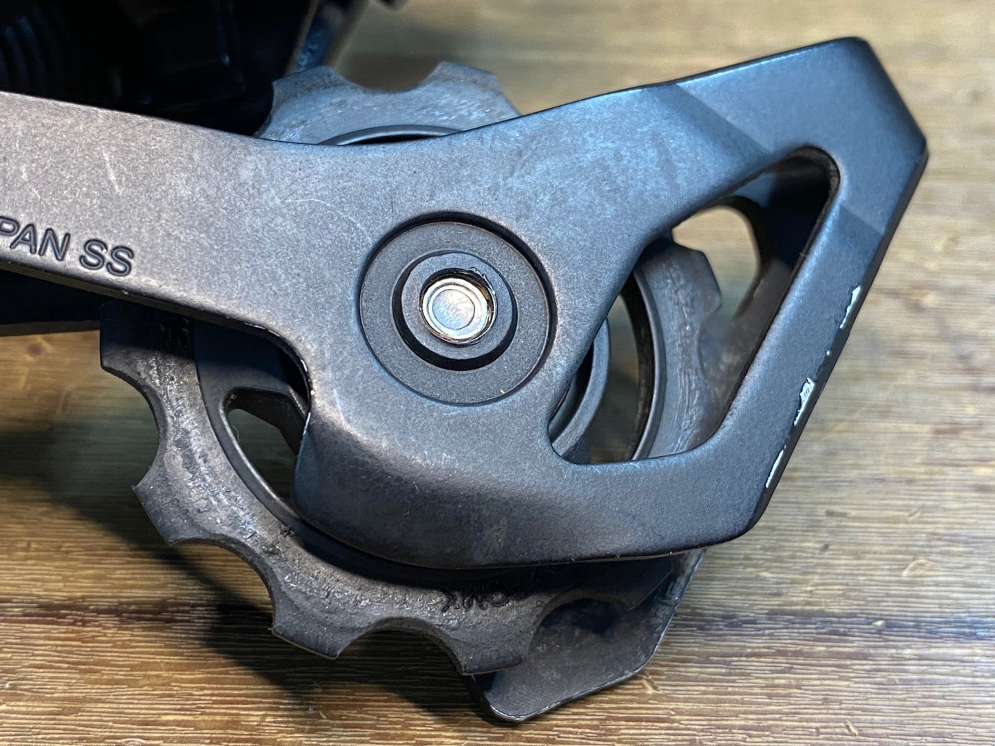 IU346 シマノ SHIMANO 105 RD-R7000 リアディレイラー 11S SS 黒