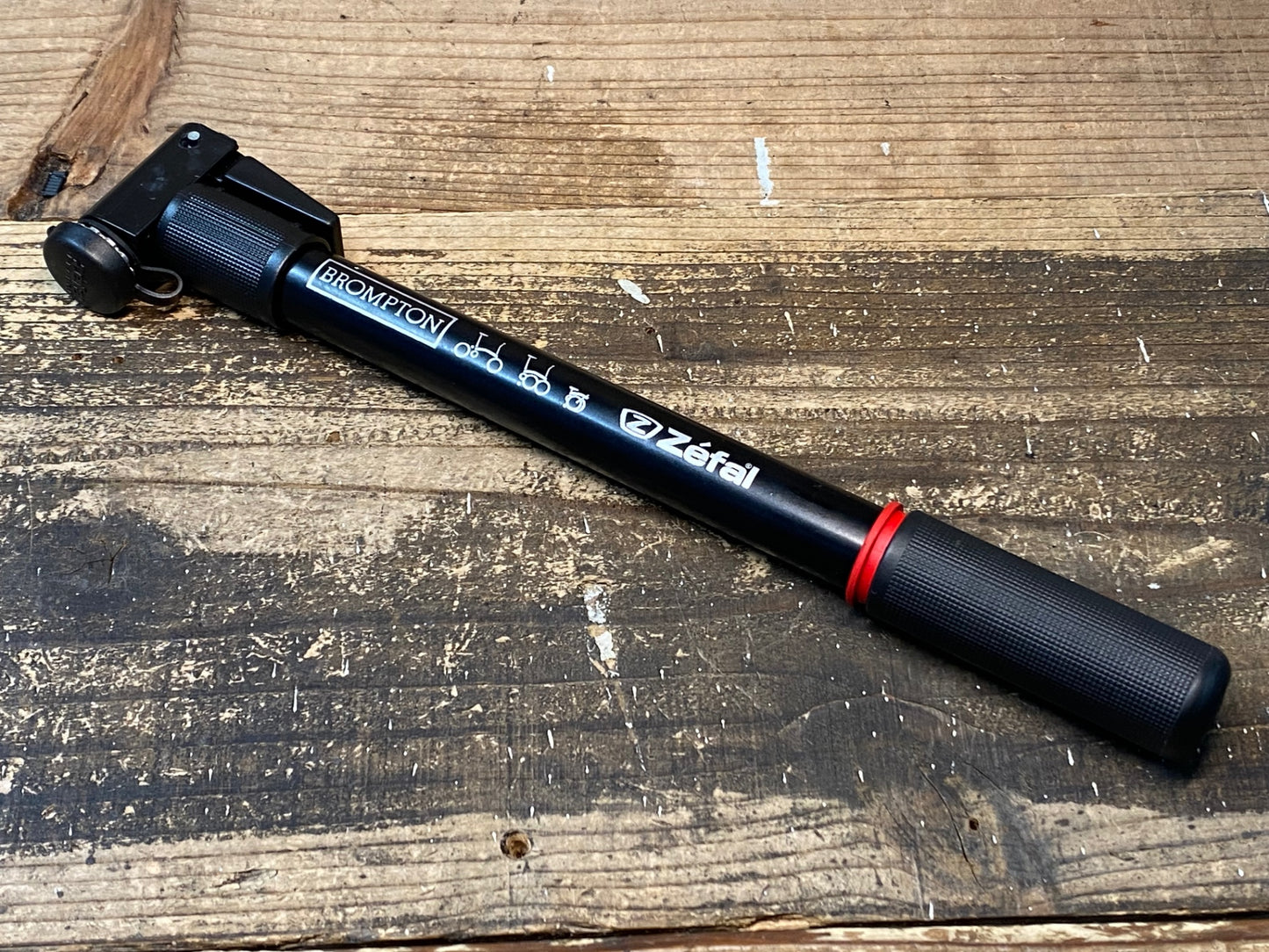 HK114 ブロンプトン BROMPTON ゼファール Zefal 携帯ポンプ 空気入れ 米仏式対応