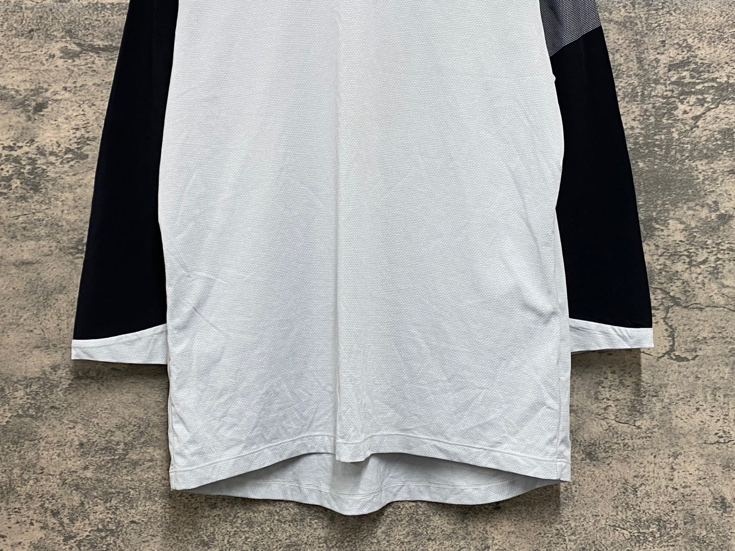 IZ434 ラファ Rapha WOMEN'S TRAIL 3/4 SLEEVE JERSEY 七分丈 トレイル Tシャツ 白 レディース M