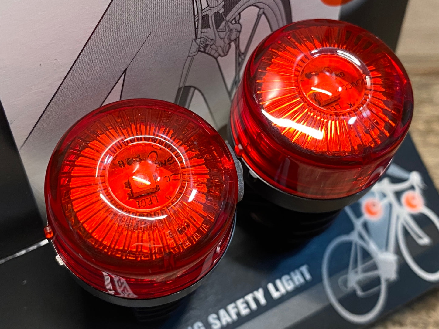 IV786 キャットアイ CATEYE LOOP2 テールライト