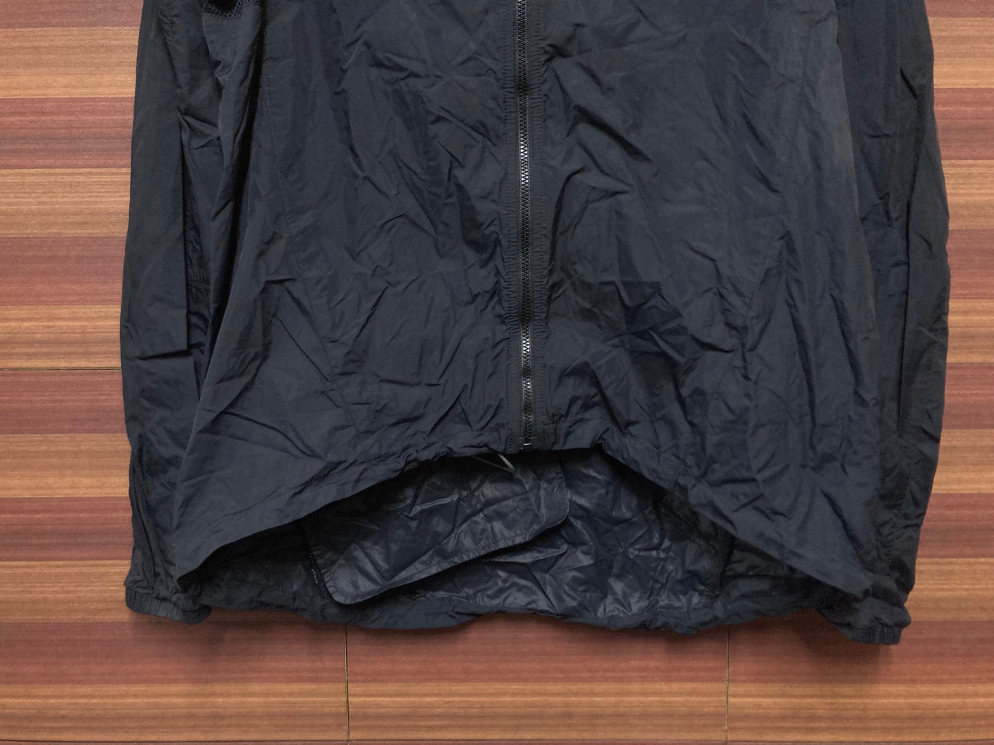 IK910 モンベル mont-bell 長袖 ウィンドブレーカー 黒 L