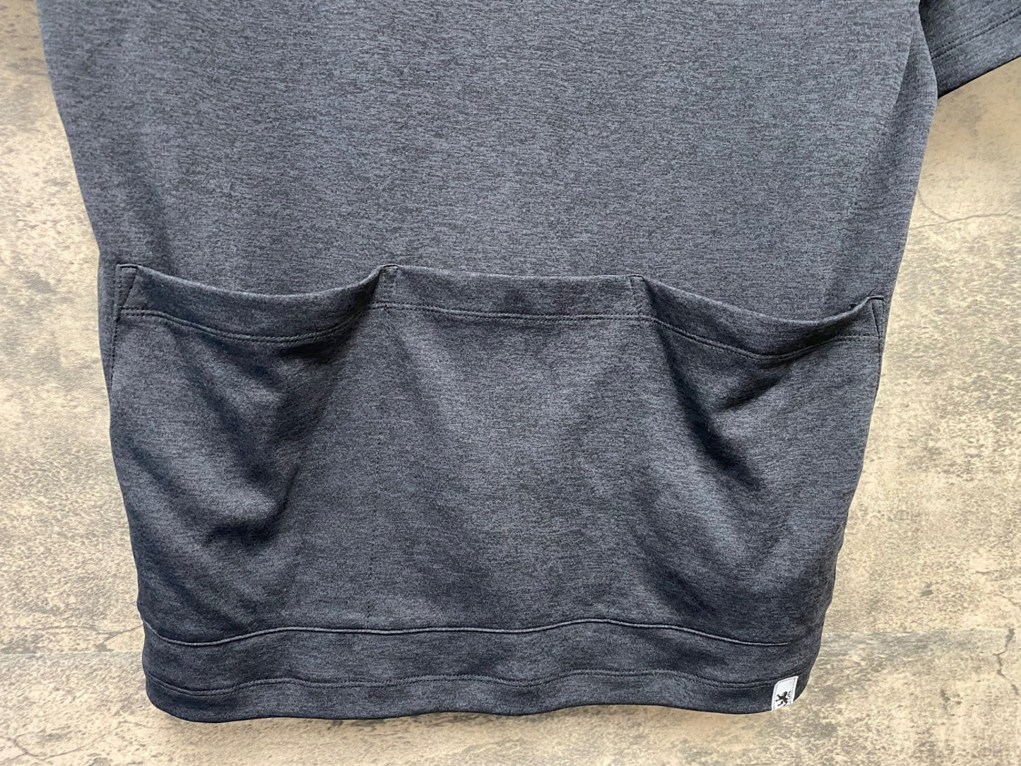 IU636 カペルミュール Kapelmuur サイクルTシャツ M グレー