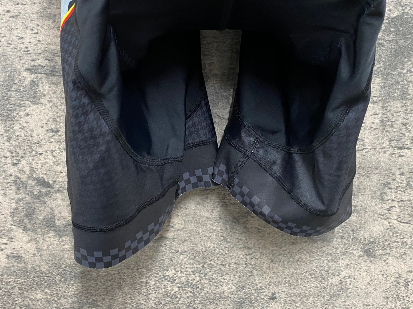 JB061 リオンドカペルミュール Lion de KAPELMUUR レーサーパンツ 黒