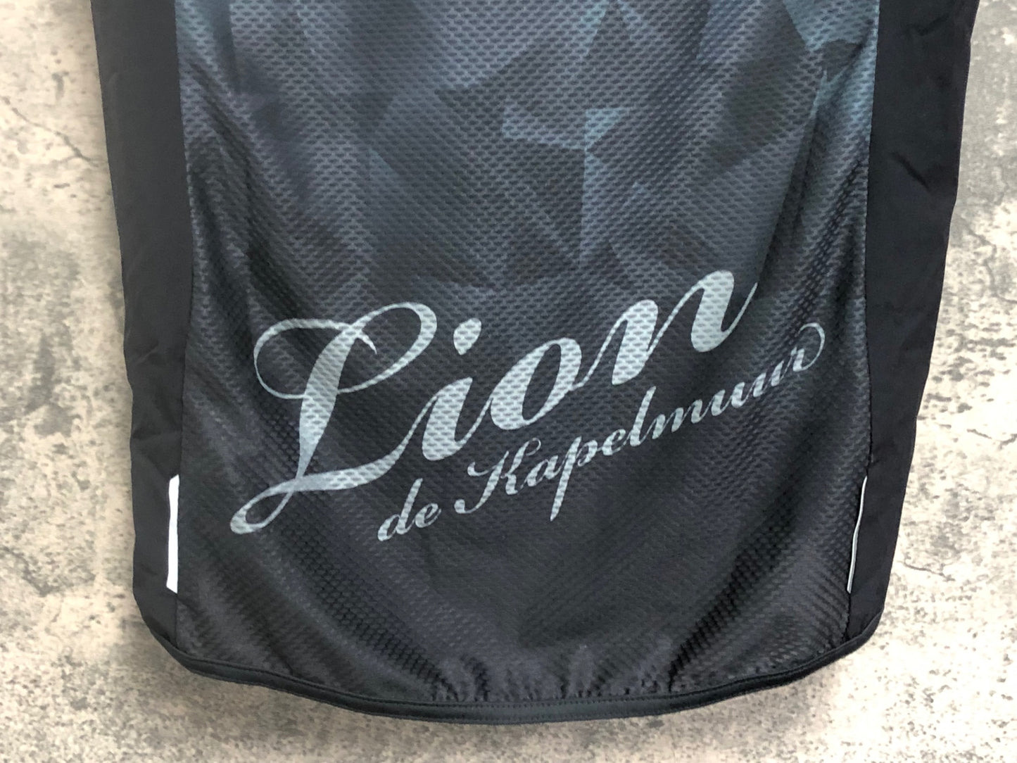 IX308 リオンドカペルミュール Lion de KAPELMUUR サイクルベスト ジレ 黒 L