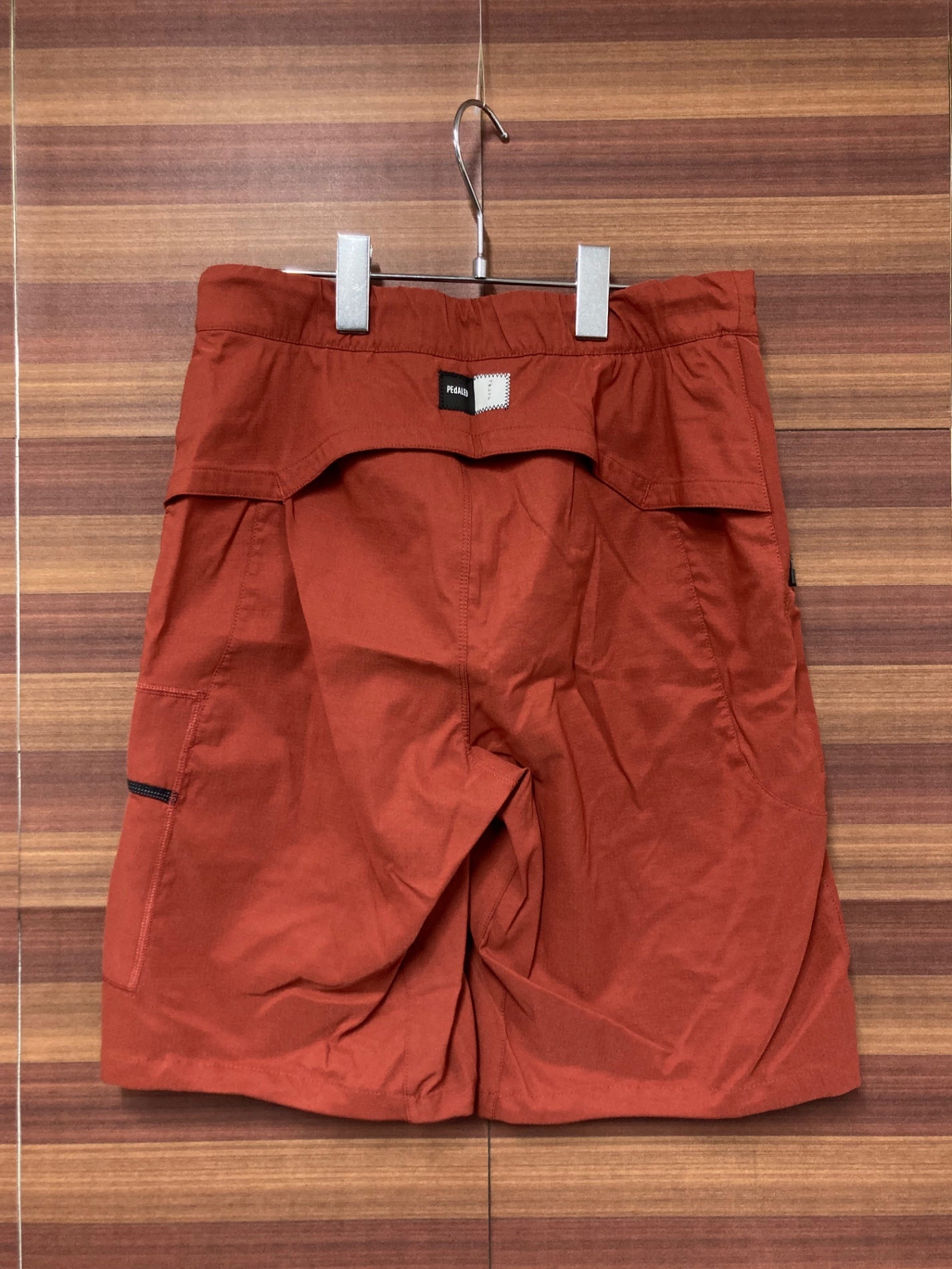 IQ336 ペダレット PEdALED ハーフパンツ オレンジ XS