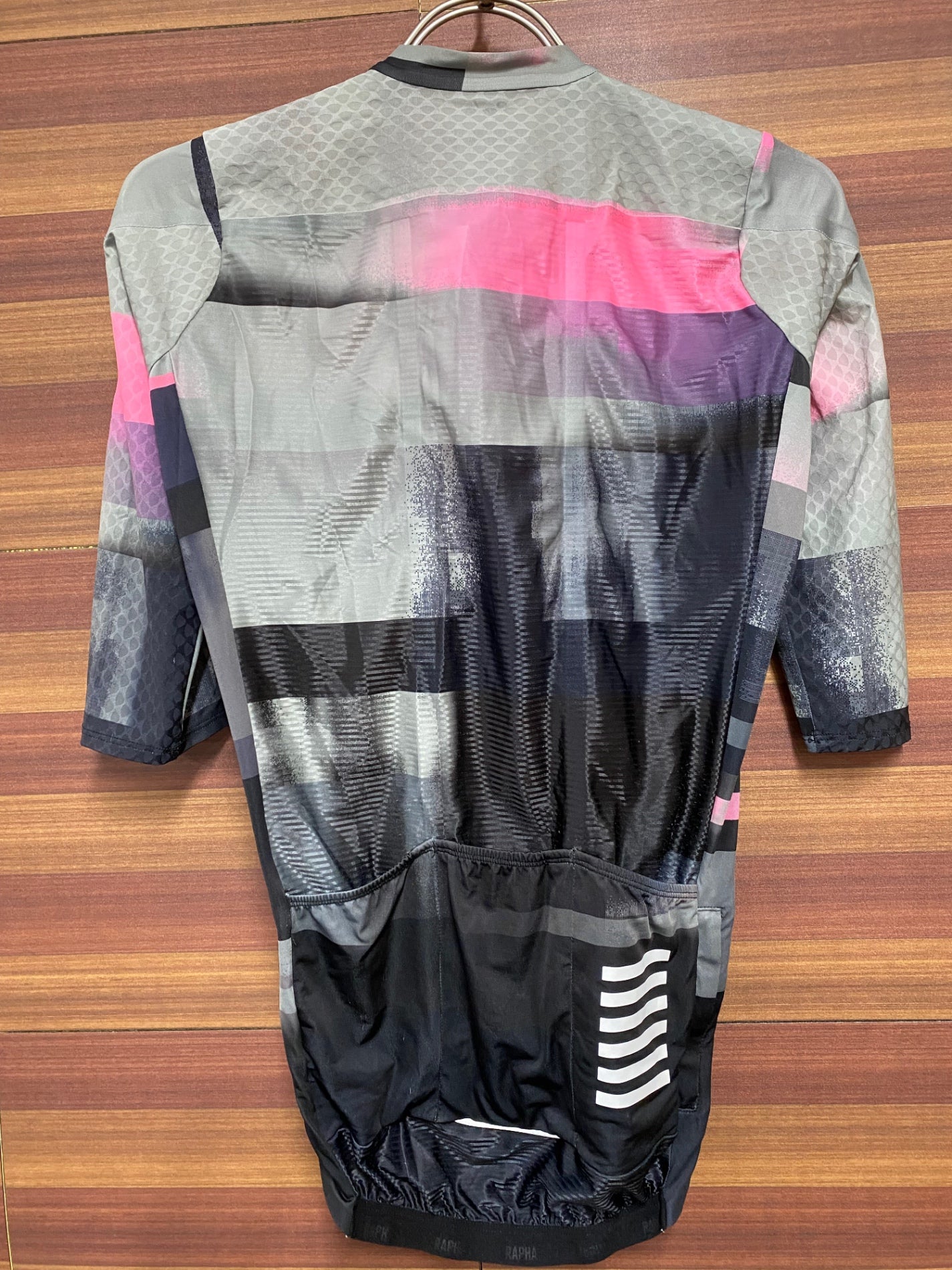 IK330 ラファ Rapha PT AERO JERSEY 半袖 サイクルジャージ グレー 黒 ピンク S