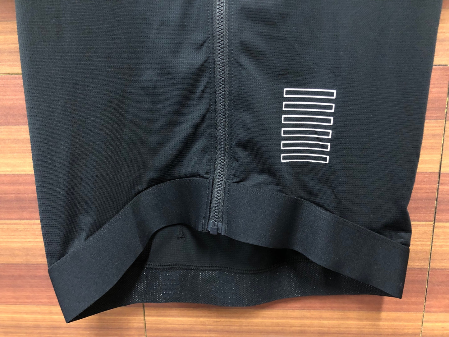 IO705 ラファ Rapha PRO TEAM TRAINING JERSEY 半袖 サイクルジャージ 黒 グレー S