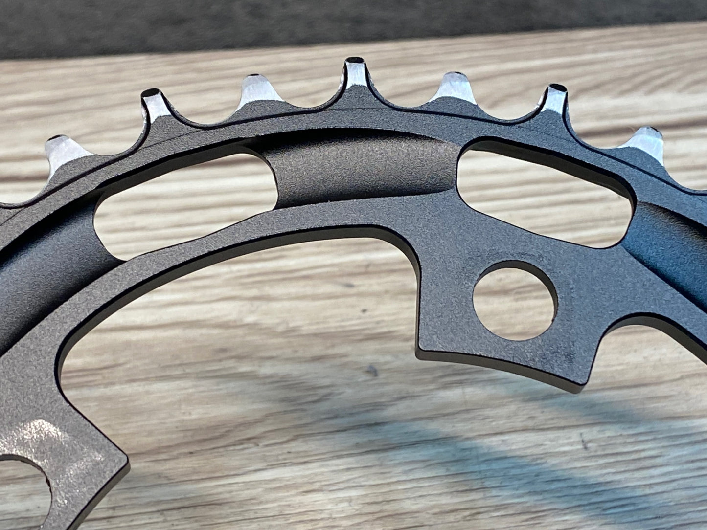 IR988 リデア RIDEA POWERRING チェーンリング ナローワイド 40T BCD110 4アーム シマノクランク対応 楕円