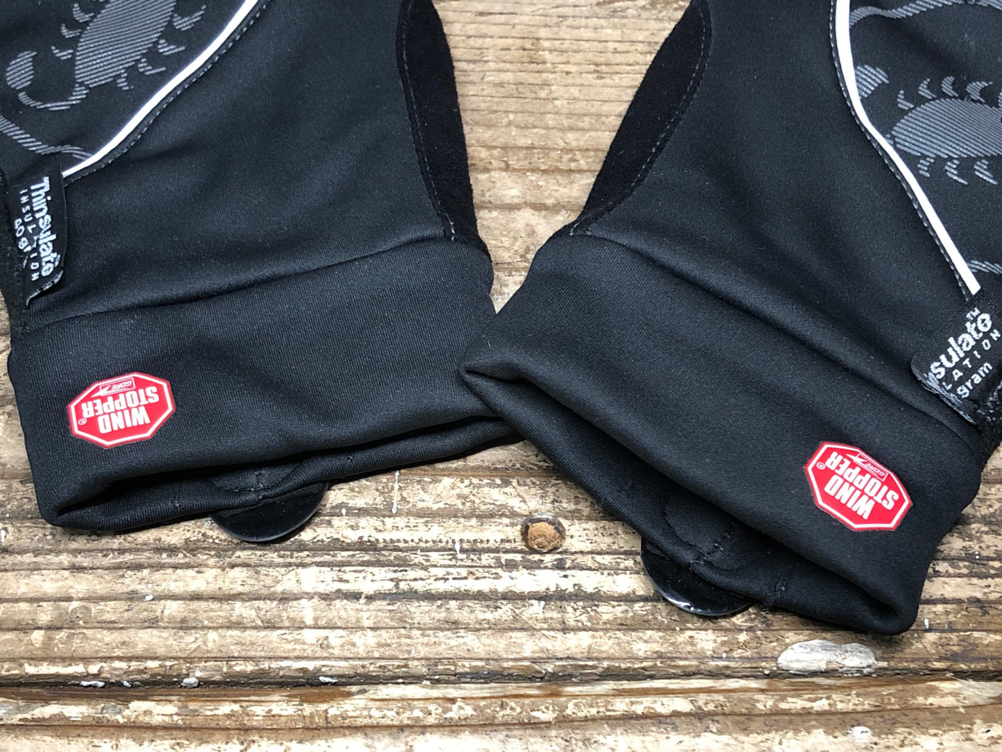 JC155 カステリ CASTELLI 長指 グローブ 黒 M 裏起毛