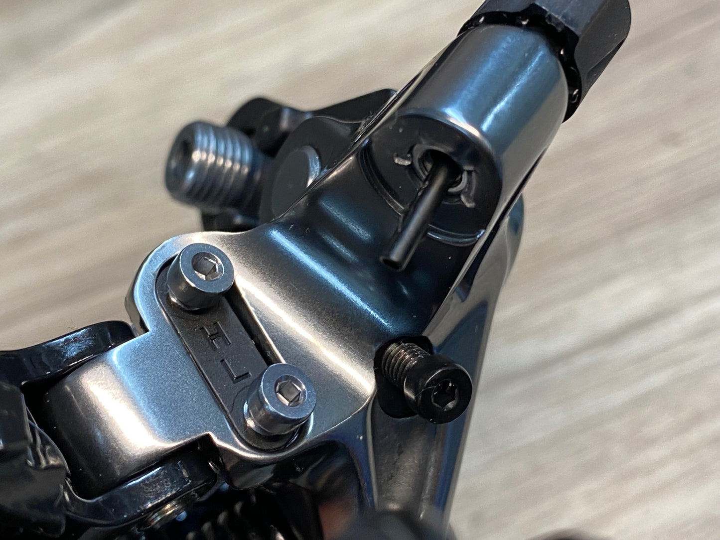 IW612 シマノ SHIMANO デュラエース DURA-ACE RD-R9100 リアディレイラー 11S 未使用品