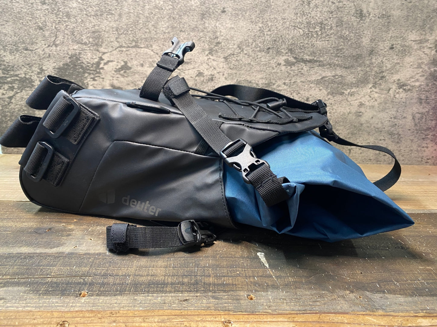 IM460 ドイター deuter カベゾン CABEZON SB16 サドルバッグ ※汚れ、スレ傷