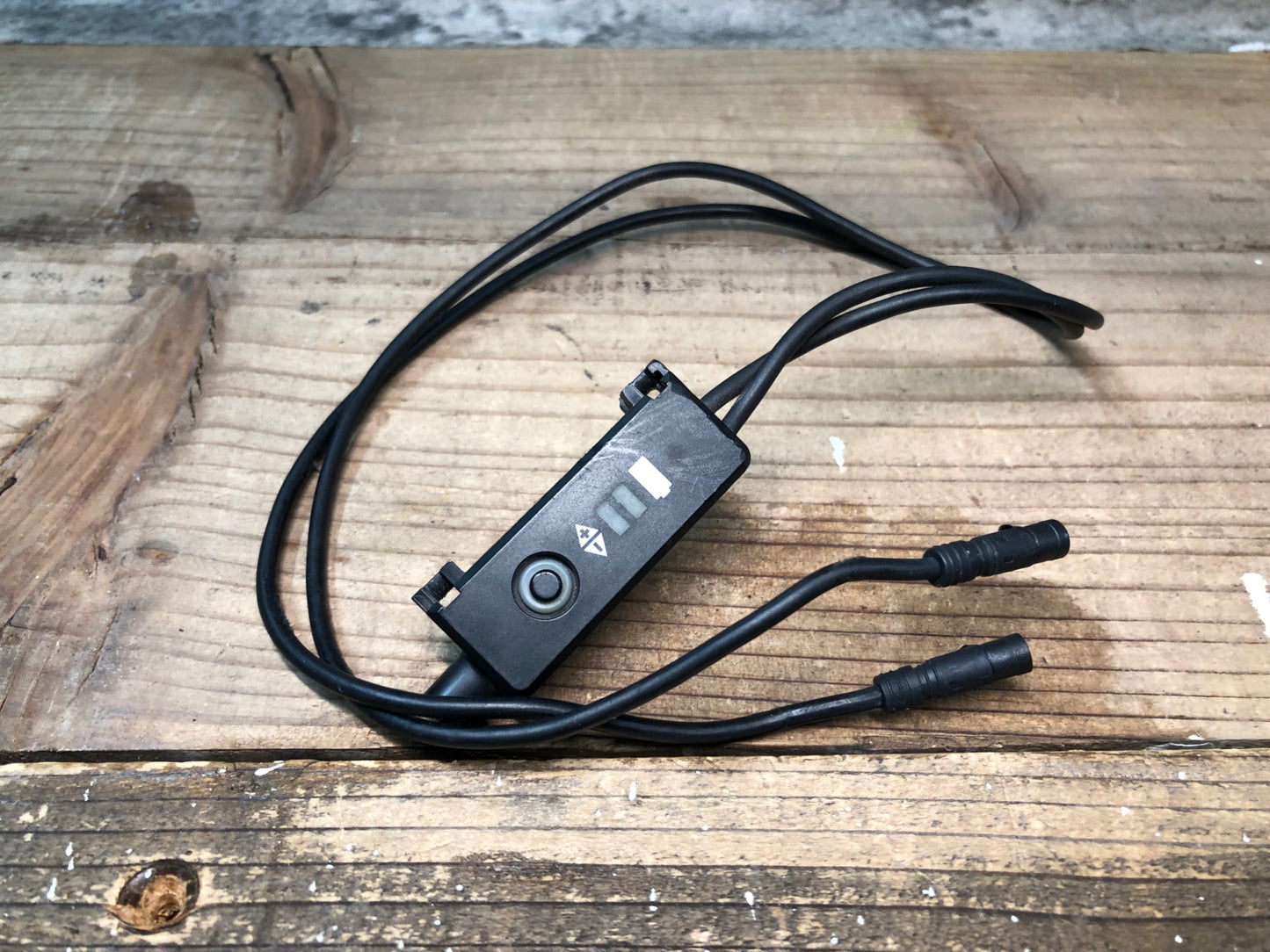 IQ781 シマノ SHIMANO SM-EW67A ジャンクションA Di2 電動