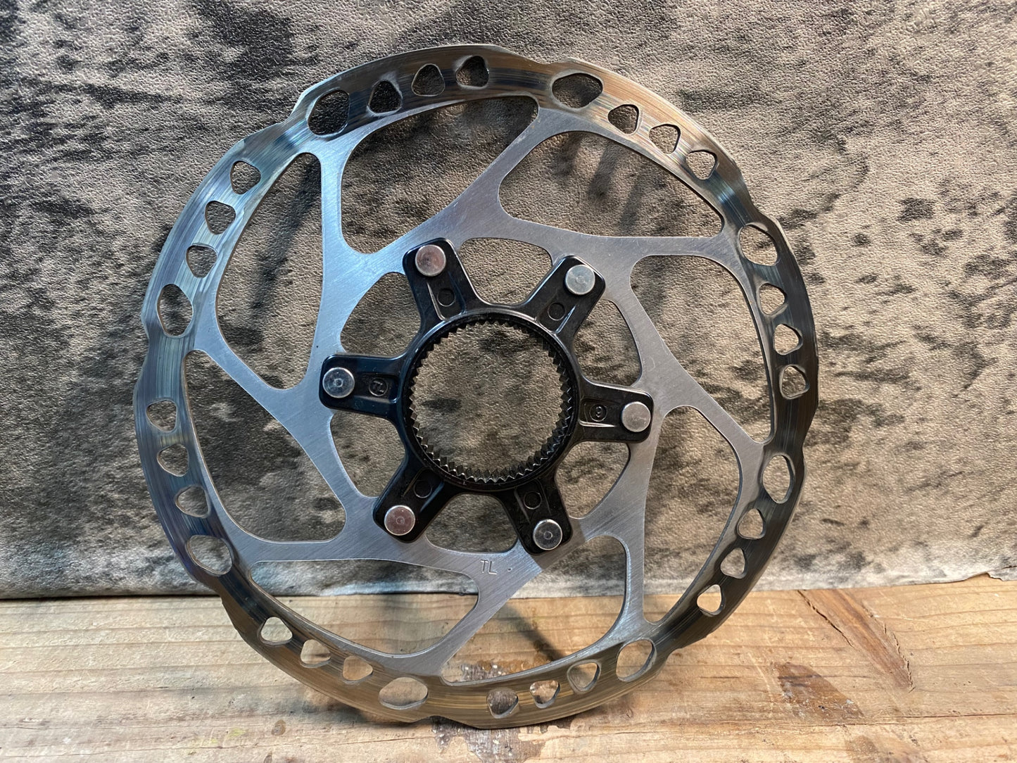 IU907 シマノ SHIMANO SM-RT64-S ディスクブレーキローター Φ160