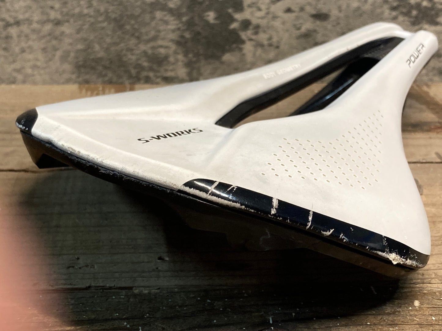 IO679 スペシャライズド SPECIALIZED S-WORKS POWER カーボンレール サドル 143mm