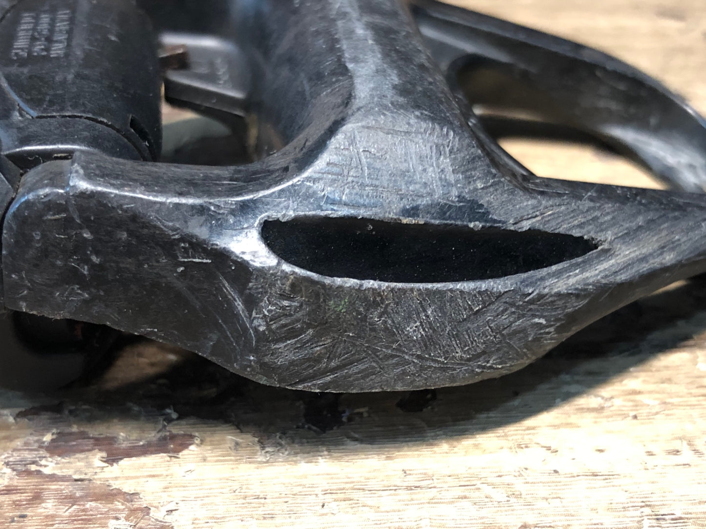 IH272 シマノ SHIMANO 105 PD-5800 ビンディングペダル SPD-SL 左のみ