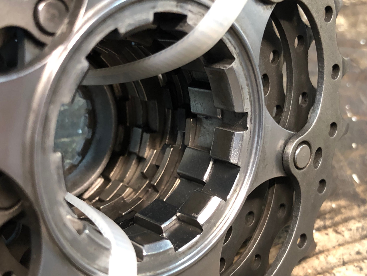 IY399 シマノ SHIMANO デュラエース DURA-ACE CS-7800 スプロケット 12-23T 10S