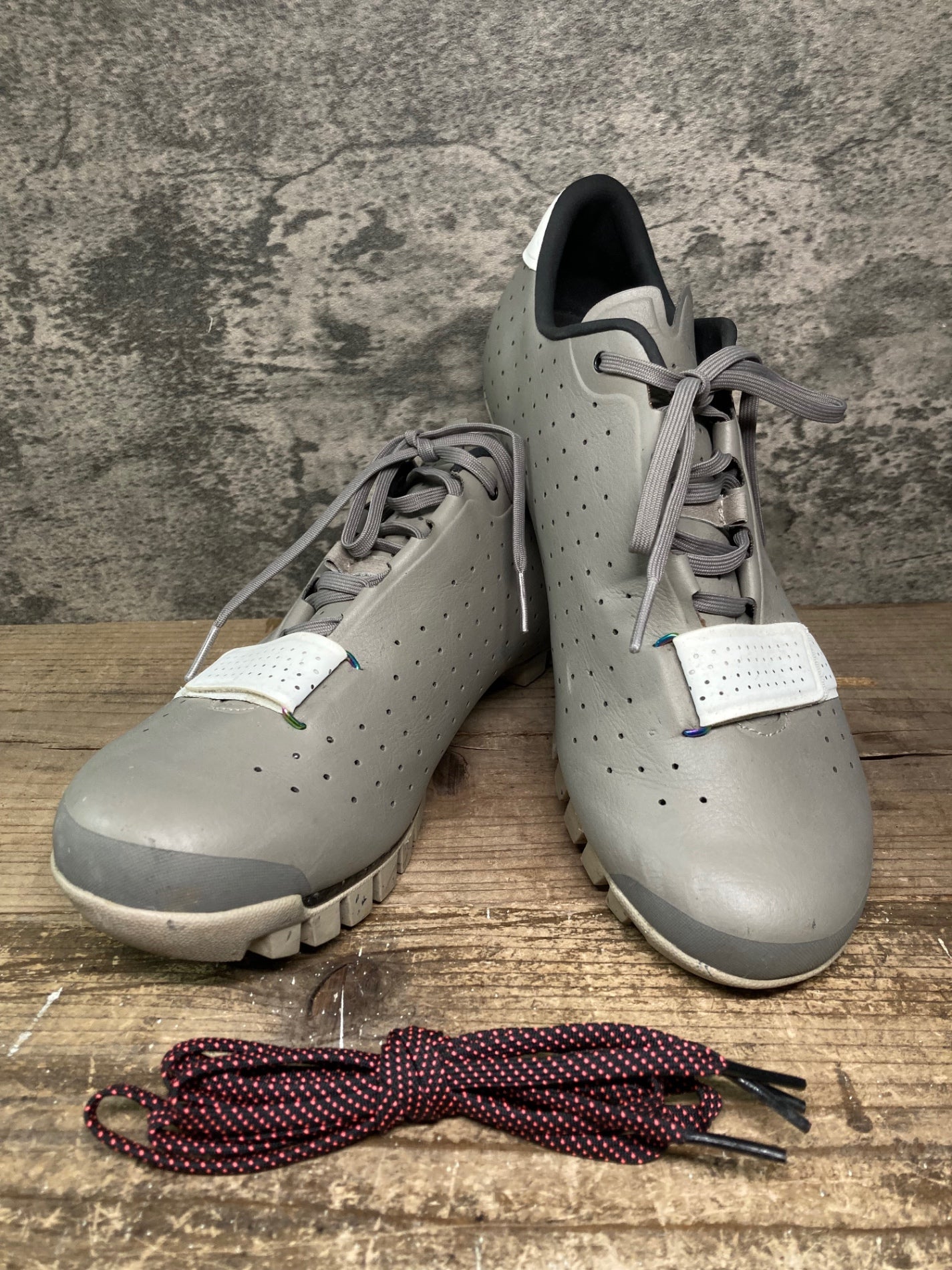 IT839 ラファ Rapha EXPLORE SHOE ビンディングシューズ グレー 白 EU42 SPD