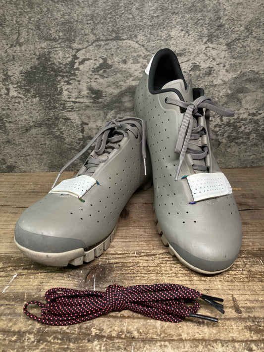 IT839 ラファ Rapha EXPLORE SHOE ビンディングシューズ グレー 白 EU42 SPD