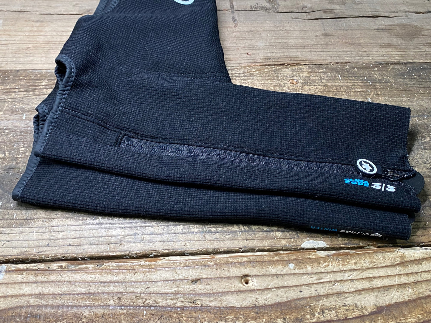 IW783 アソス assos ULTRAZ WINTER シューズカバー 黒 Ⅰ 裏起毛