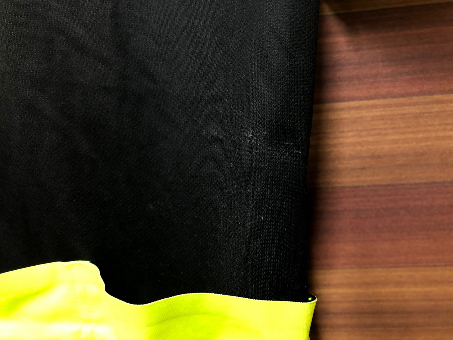 IT048 パールイズミ PEARL iZUMi 半袖 サイクルジャージ 黒 黄 XL