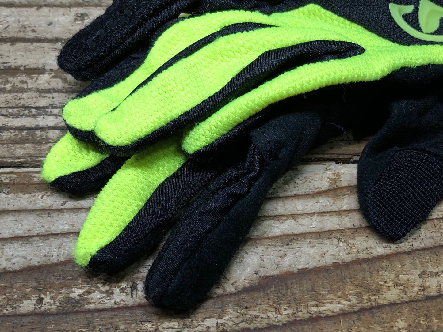 JB590 ジロ GIRO 長指 グローブ 黒 黄 S