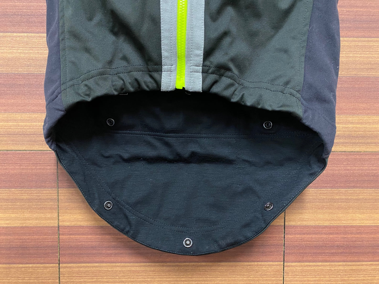 IL323 イザドア Isadore ジレ サイクルベスト 黒 グレー XXS 裏起毛