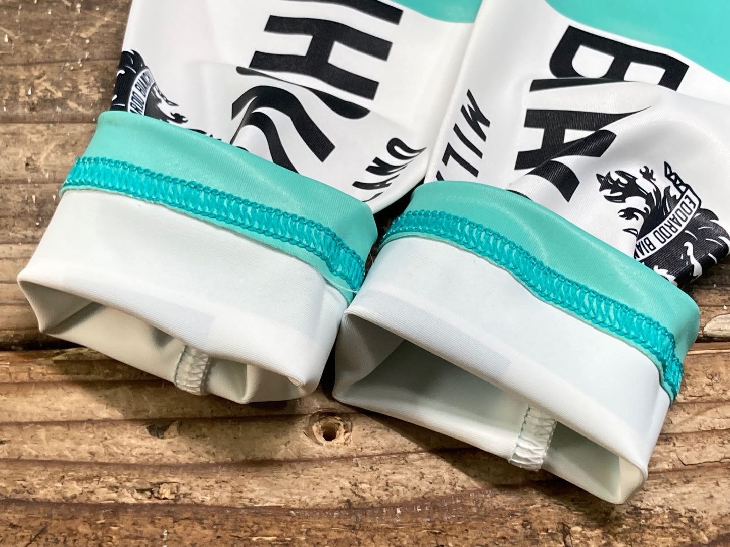 IR835 ビアンキ Bianchi アームカバー M チェレステ ※未使用