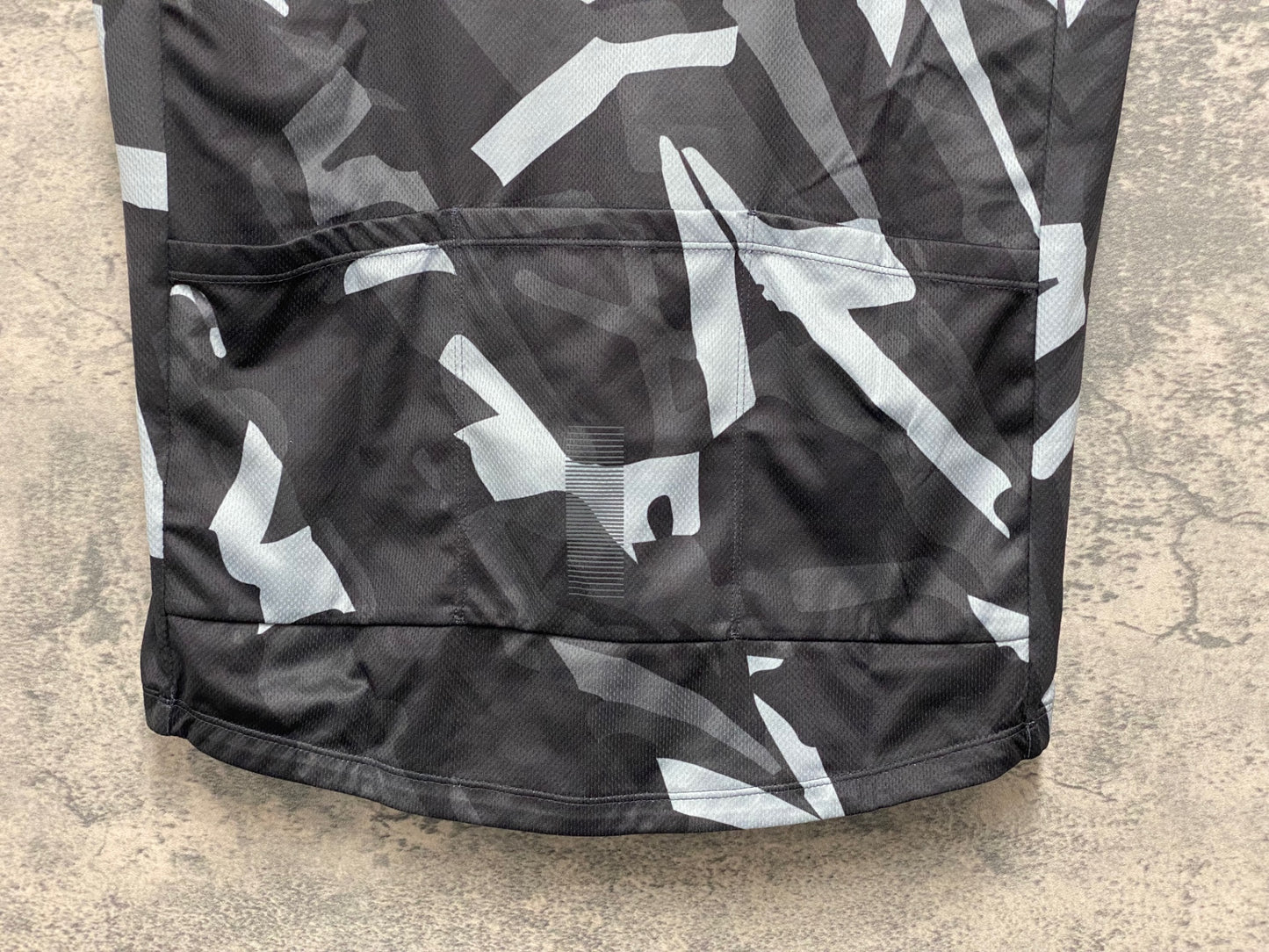 IY813 シマノ SHIMANO 半袖サイクルジャージ 黒 XL