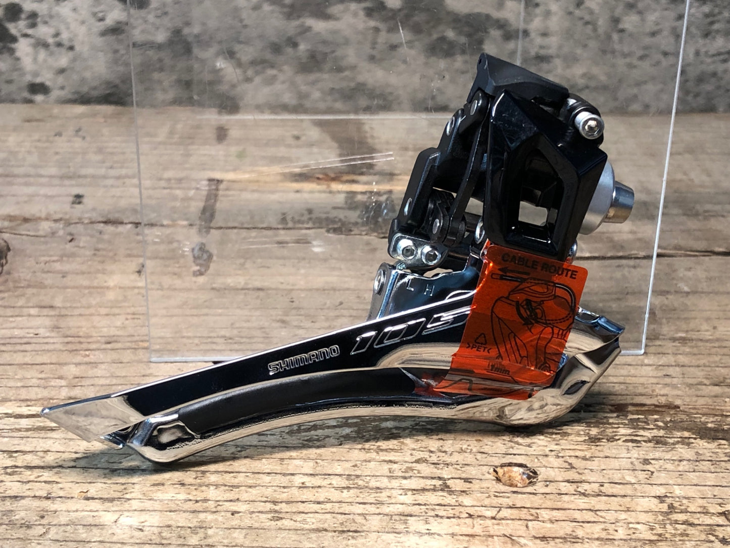 JD049 シマノ SHIMANO 105 FD-R7000 フロントディレイラー 未使用