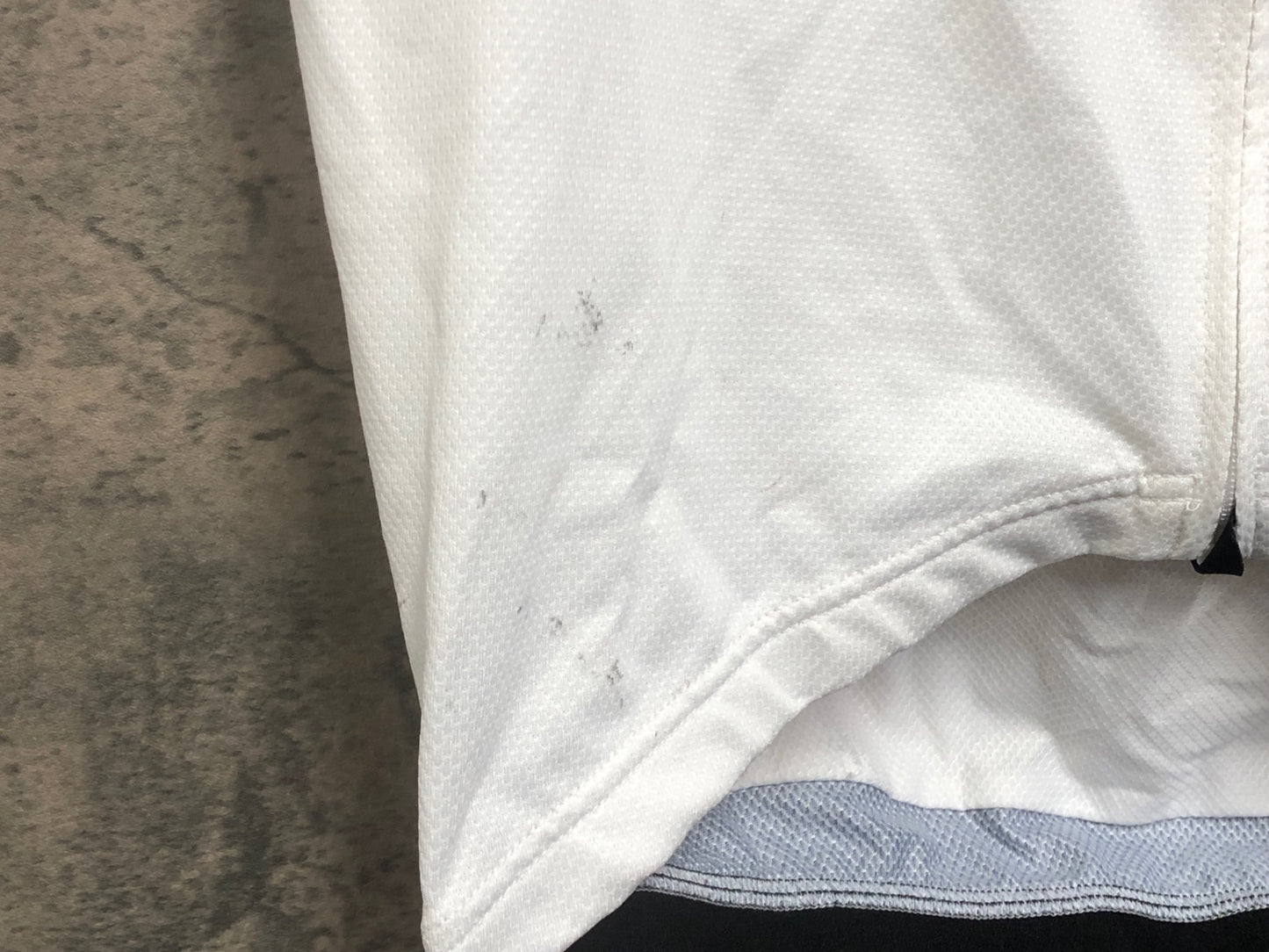 IX201 アソス assos NS.NEOPRO サイクルベスト ジレ 白 赤 M ※汚れ