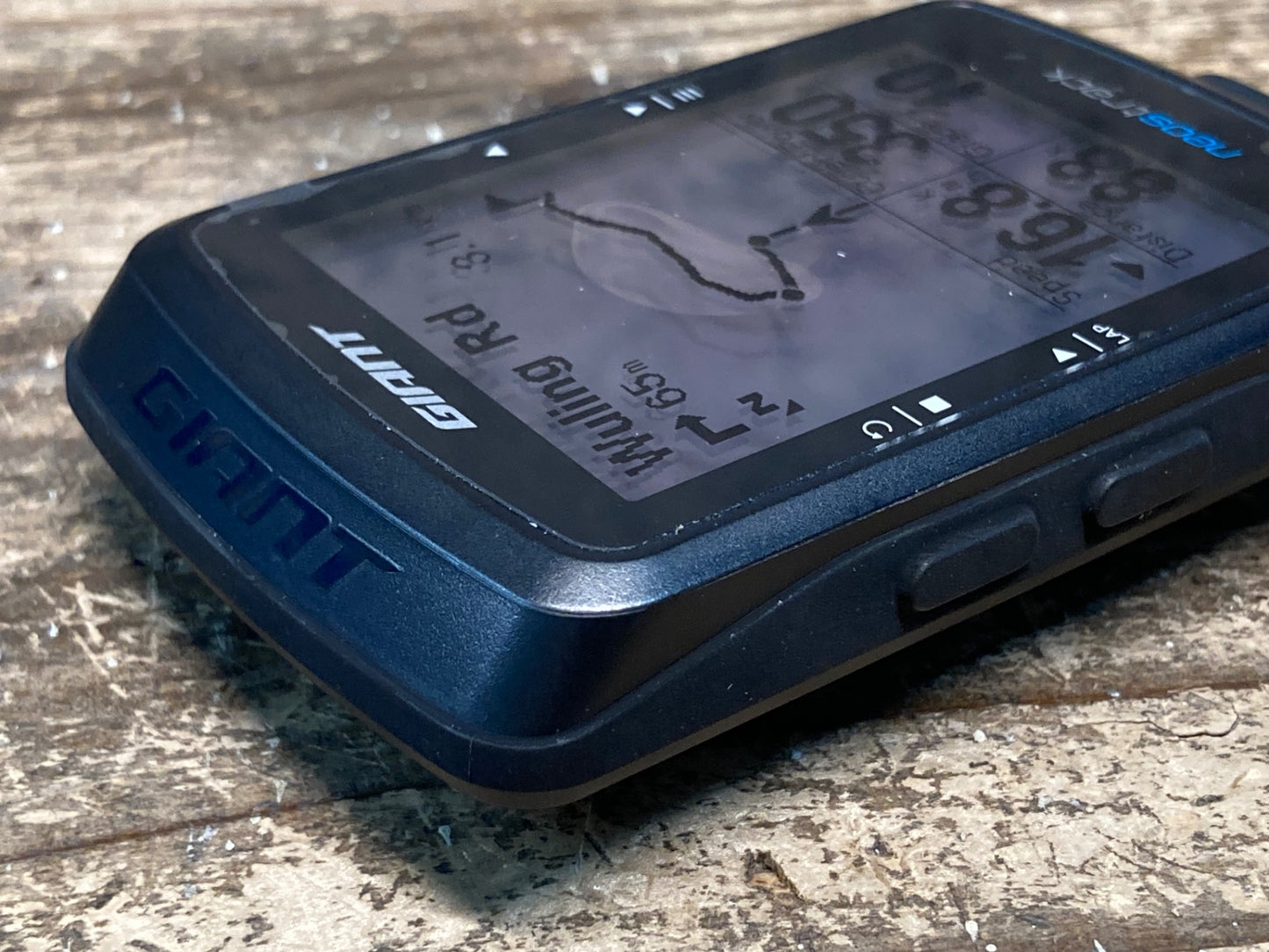 IX462 ジャイアント GIANT ネオストラック NOESTRACK サイクルコンピューター