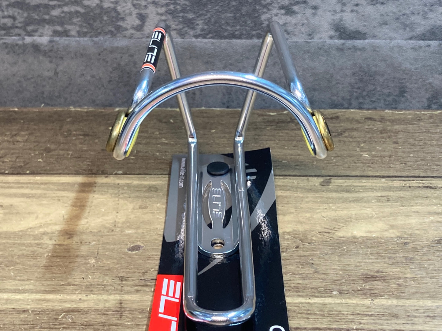 IV368 エリート ELITE Ciussi ボトルケージ 未使用品