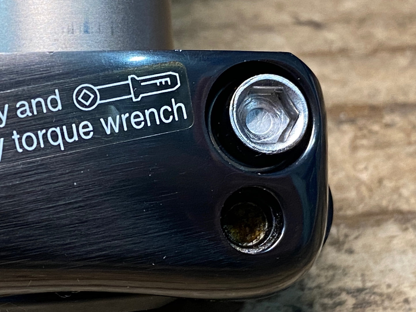 IM738 シマノ SHIMANO 105 FC-5650 クランクセット 50/34T 170mm PCD110