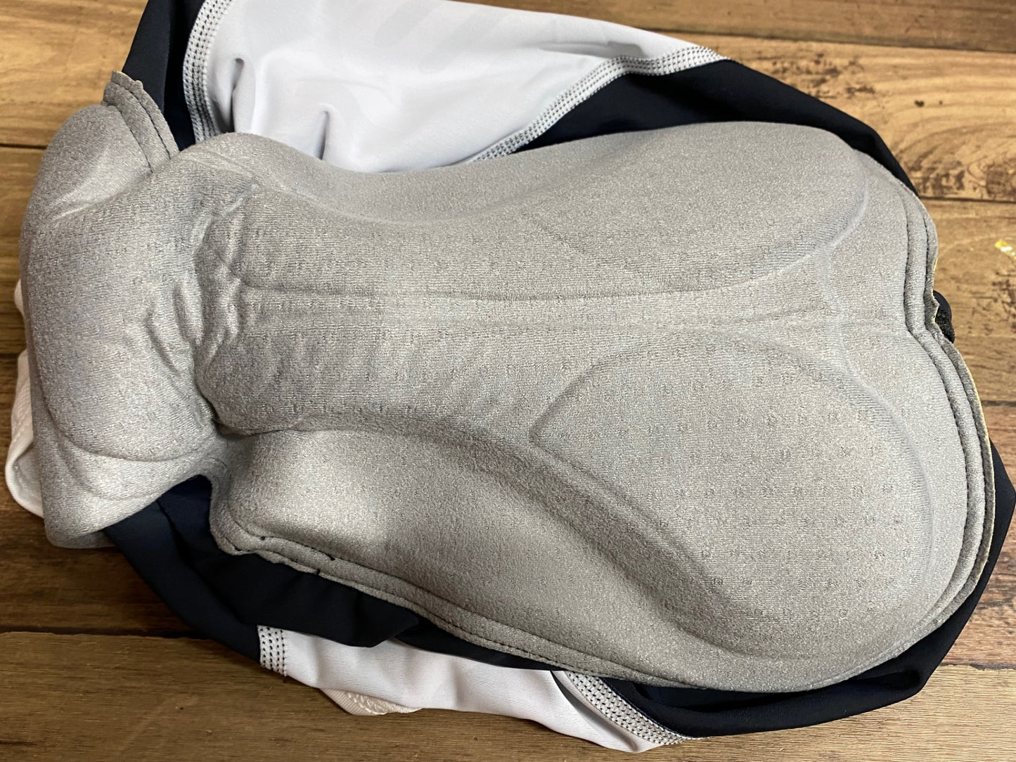 IT621 パールイズミ PEARL iZUMi ビブショーツ 黒赤 BMC S