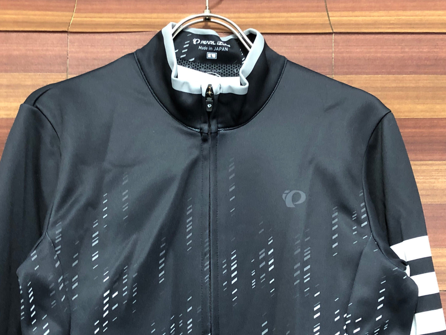 IT046 パールイズミ PEARL iZUMi 長袖 サイクルジャージ 黒 L