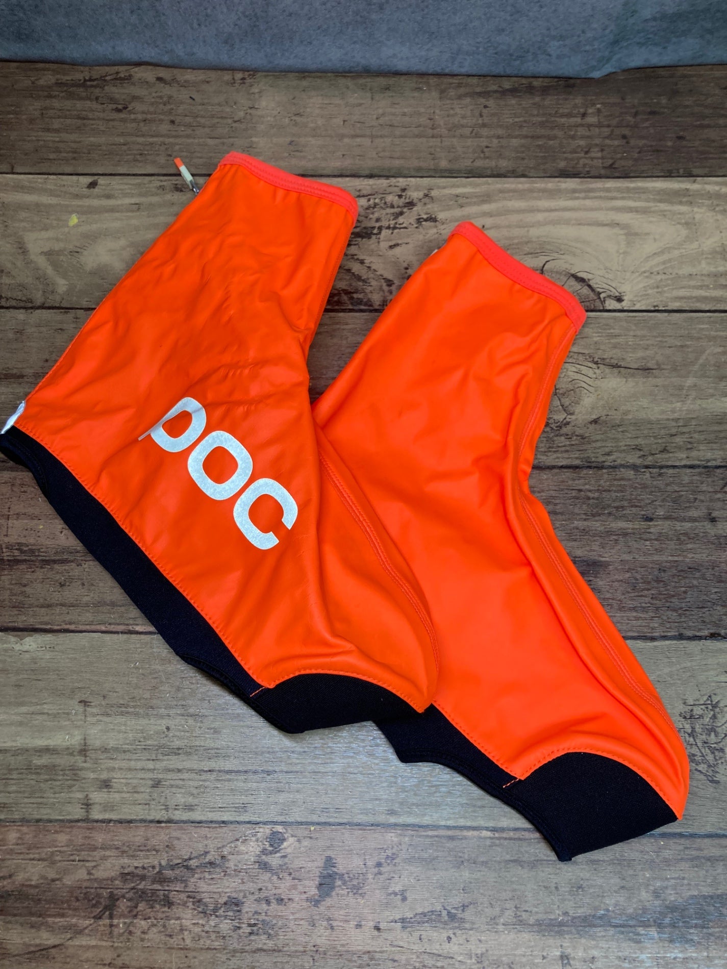 IR027 ポック POC シューズカバー オレンジ L
