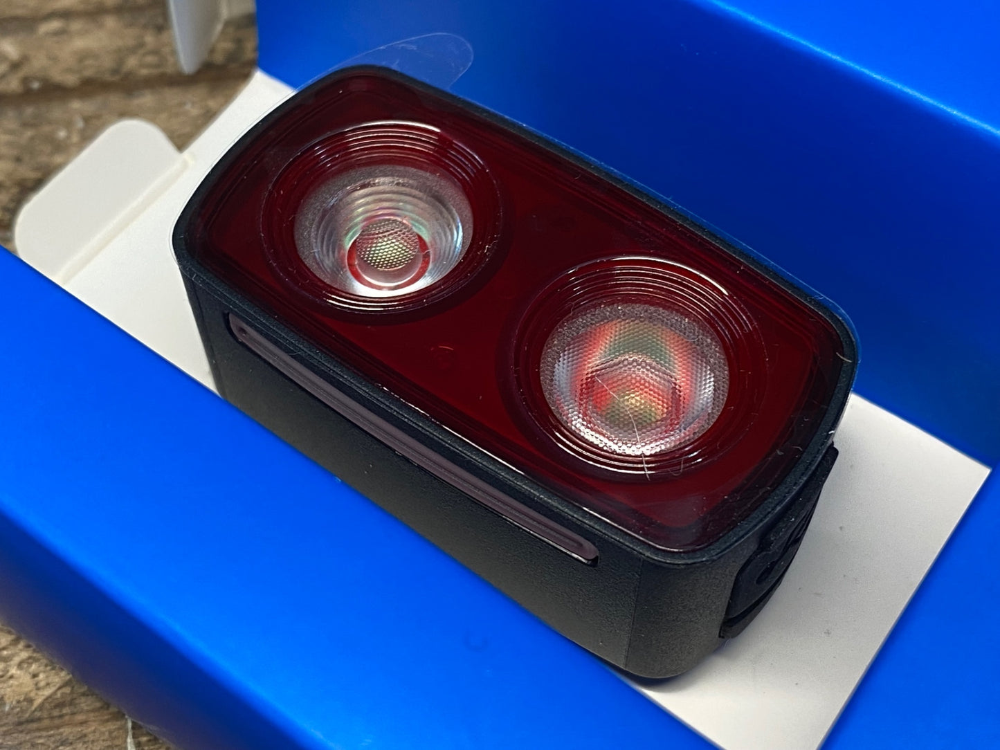 IV701 ジャイアント GIANT RECON HL 200 リアライト