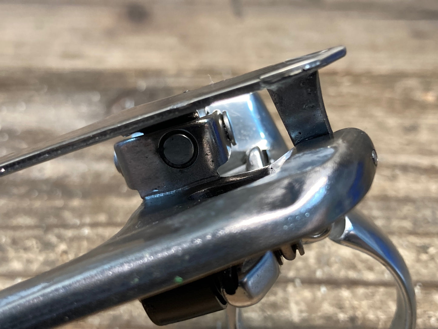 IQ472 シマノ SHIMANO デュラエース DURA-ACE FD-7700 フロントディレイラー バンド Φ31.8