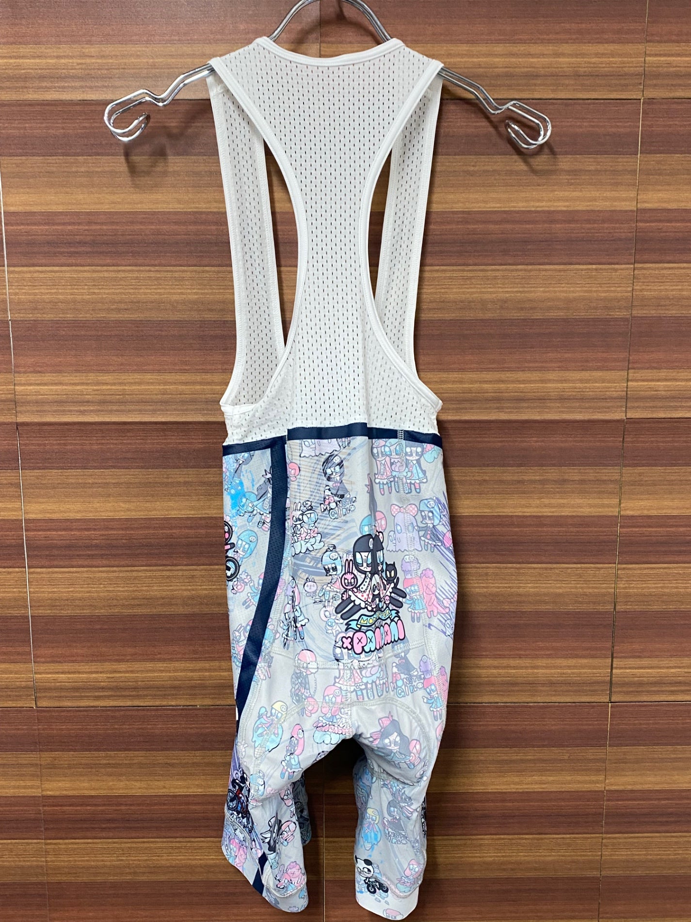 IT123 パンダーニ Pandani ビブショーツ グレー 総柄 S