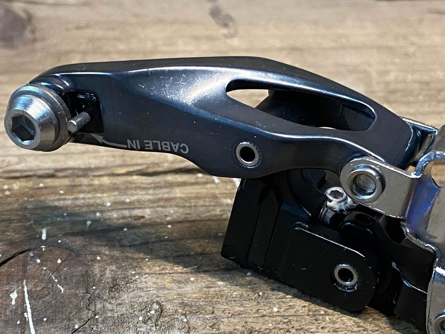 IR256 シマノ SHIMANO アルテグラ ULTEGRA FD-6800 フロントディレイラー 直付け