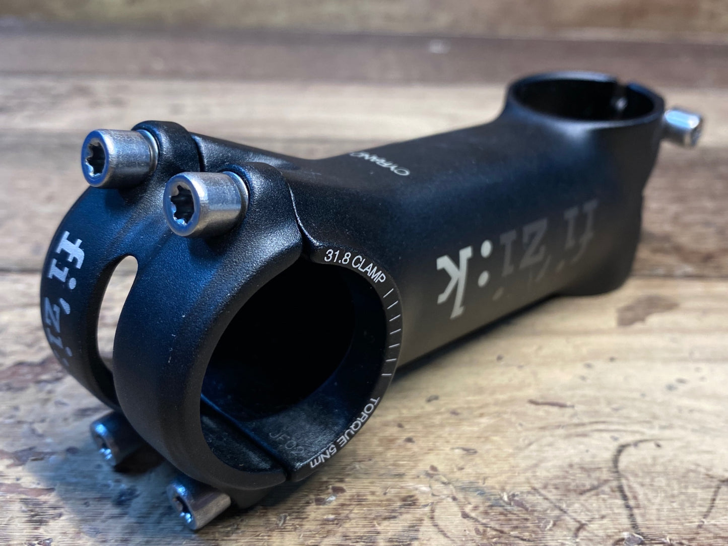 IF631 フィジーク fizik シラノ CYRANO R5 アルミステム 黒 100mm Φ31.8 OS