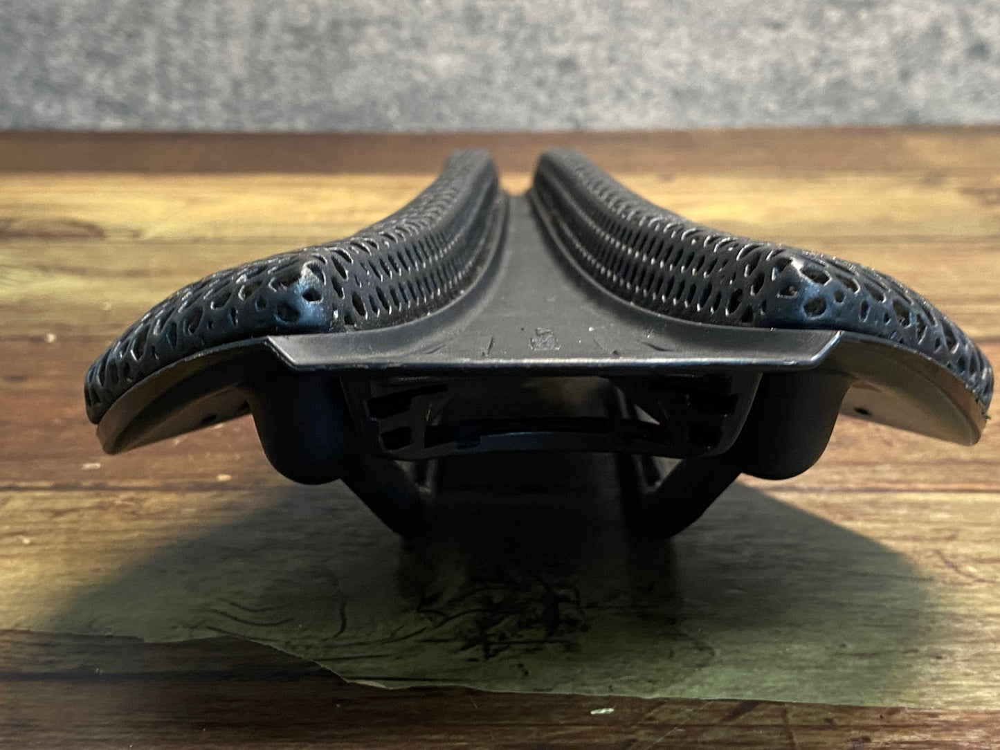 JA671 フィジーク fizikアンタレス ANTARES ADAPTIVE VERSUS EVO サドル カーボンレール 139mm