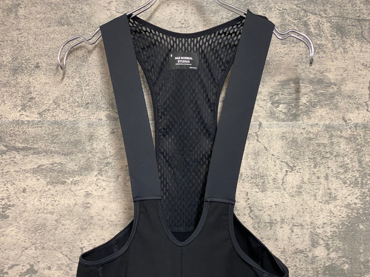 IY501 パスノーマルスタジオ PAS NORMAL STUDIOS ビブショーツ  黒 S 裏起毛
